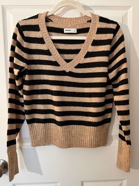 Sonoma Lightweight Black and Tan Striped V-Neck Sweater, XS, NWOT